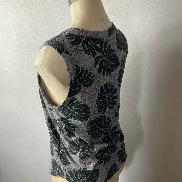 Sol Angeles Botanical Palm Leaf Grey Tank Top Sz XS - Picture 5 of 8